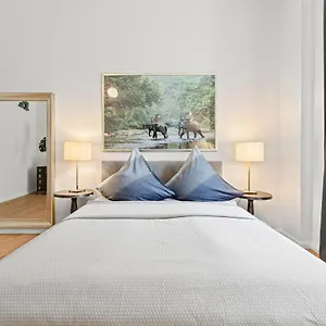 The Weichsel, 3br Up To 6 People In Friedrichshain Appartement